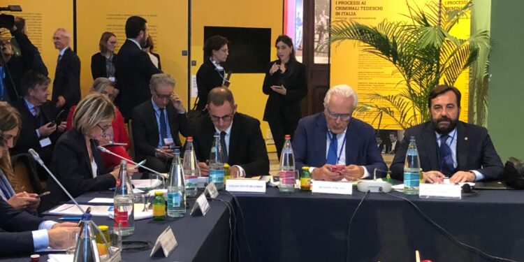 Siglato stamane a Torino l’accordo per assicurare continuità e migliorare i collegamenti marittimi tra Sardegna e Corsica e tra le isole e il continente