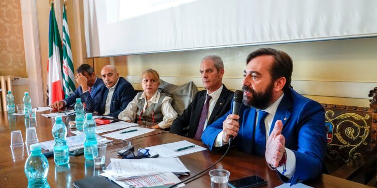 Antonio Moro (assessore regionale dei Trasporti): «Bisogna accelerare perché il ddl sulla riforma del trasporto pubblico locale possa essere approvato entro il 31 dicembre»