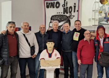 Karalisbrick”: ecco il mezzobusto di Gigi Riva