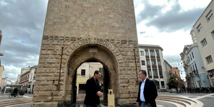 Oristano: una riproduzione della Torre di Mariano II realizzata con i mattoncini Lego