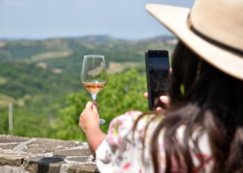 Al via la seconda edizione del Festival DiviniSuoni: tre settimane di musica, vino e tradizioni