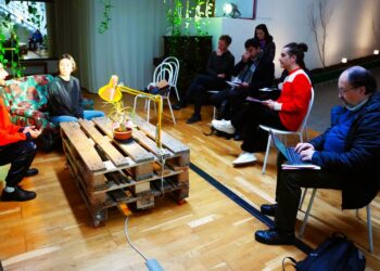 Giovedì 9 novembre, al Teatro Verdi di Sassari, va in scena “Karrasekare”, l’ultima creazione della compagnia sassarese Igor X Moreno