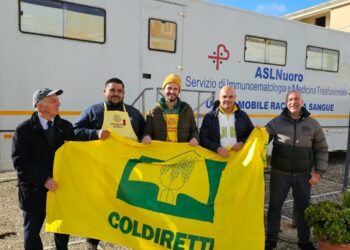 Campagna Amica Coldiretti NU-OG: l’autoemoteca dell’Avis si tinge di gioallo, raccolte 20 sacche di sangue, vince la generopsità dei sardi