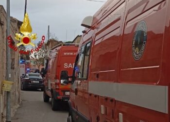 Nuraminis: i vigili del fuoco salvano un bimbo caduto in un pozzo