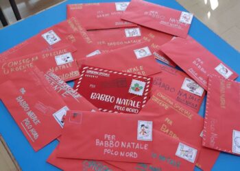 A Santu Lussurgiu la letterina per Babbo Natale parte dall’ufficio postale