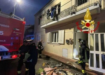 Olbia: esplosione all’interno di una palazzina a due piani