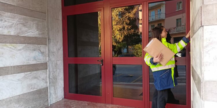 A Sassari e Provincia rafforzati gli organici di Poste italiane con l’assunzione di 27 portalettere a tempo determinato per il periodo delle festività