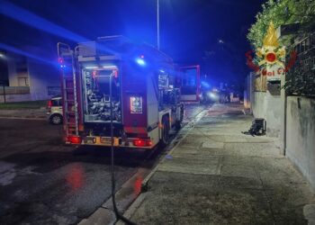 Quartu Sant’Elena: a fuoco un appartamento, intervengono i vigili del fuoco
