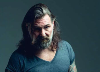 Migliorano le condizioni di Joe Perrino, l’artista tronerà presto al lavoro su una nuova produzione musicale