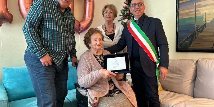 Oristano: Zia Jolanda Skubin compie cent’anni