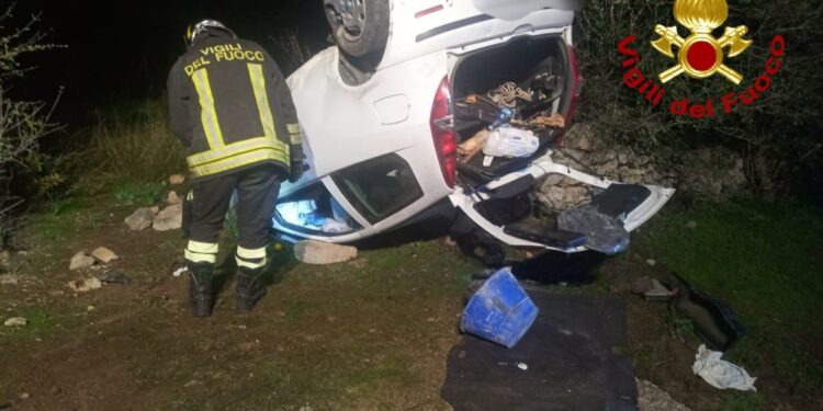 Arzachena: incidente stradale sulla statale 447, morta una persona