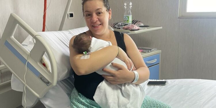 Adele è l’ultima nata del 2023 nell’Oristanese. Al San Martino l’anno si è chiuso con 440 nascite, stesso numero del 2022