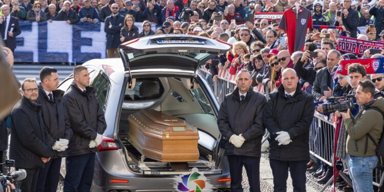 Monsignor Giuseppe Baturi: «Corri di nuovo, caro Gigi, e tendi ancora quelle tue lunghe braccia al cielo, corri e guarda in alto»