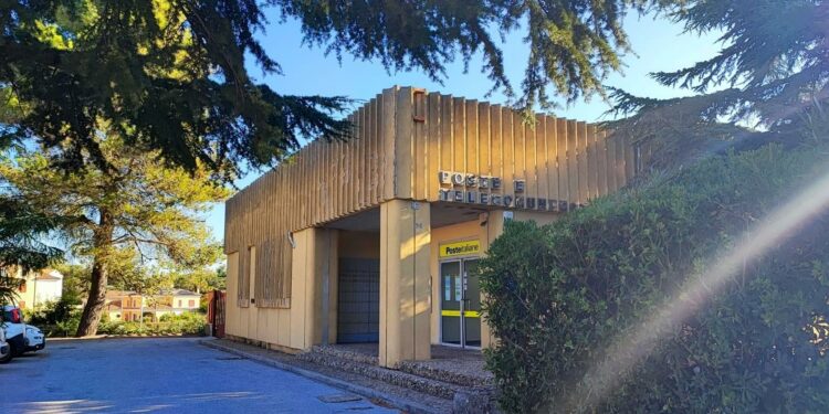 A Macomer arriva un nuovo Atm Postamat