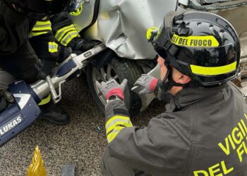Sassari: incidente stradale in via Budapest, una persona al Pronto Soccorso