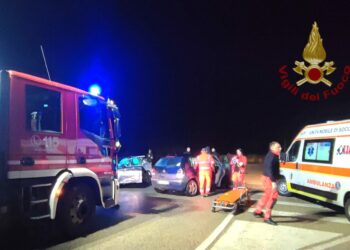 I vigili del fuoco di Cagliari sono intervenuti intorno alle 20.00 per un incidente stradale tra la via San Paolo e via Campo Scipione a Cagliar