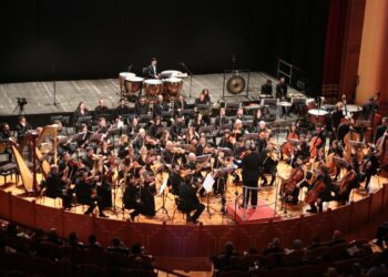 Teatro Comunale pieno al Luigi Canepa di Sassari per il concertto di inaugurazione del nuovo anno accademico