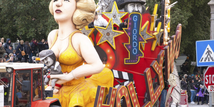 Ultimo atto per Lu Carrasciali Timpiesu 2024 “Silla cantani, silla baddani e villi sunemu!”