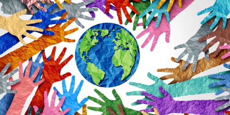 “Generazione Cooperazione”, un concorso per le scuole superiori: in palio 15mila euro per le 10 migliori proposte di comunicazione