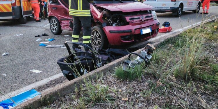 Orosei: incidente stradale sulla statale, muore un neonato di tre mesi