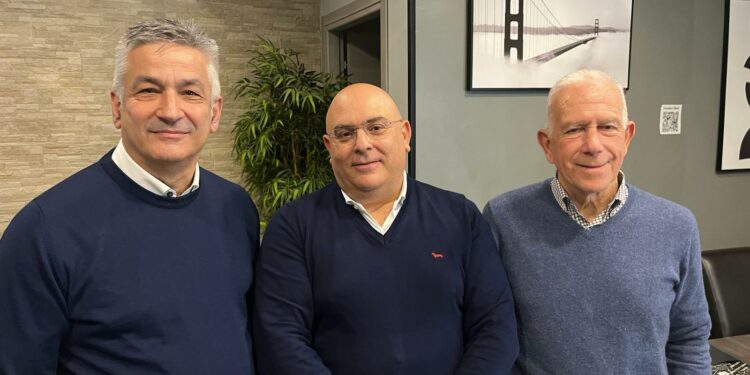 Gianni Maoddi è stato confermato presidente del Consorzio di tutela del Pecorino Romano per i prossimi tre anni. Vicepresidenti Lorenzo Sanna e Pietro Piras