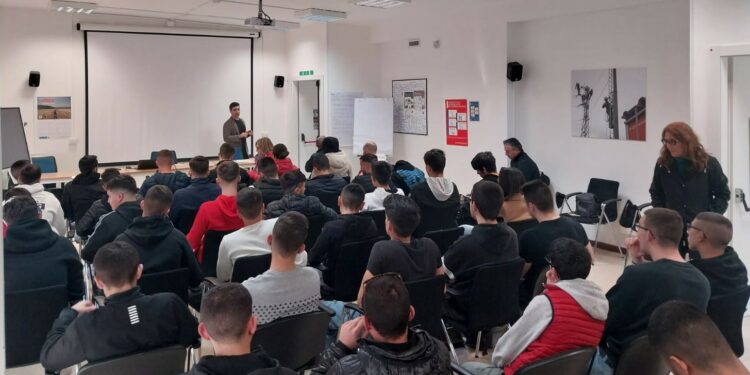 Grande successo dell’iniziativa di E-Distribuzione per la formazione agli studenti sardi, stavolta con l’ITI di Tortolì