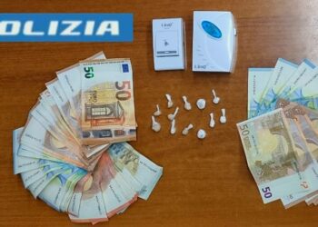La Polizia di Stato ha arrestato in flagranza di reato un 44enne, per l’ipotesi di reato di detenzione ai fini di spaccio di sostanza stupefacente