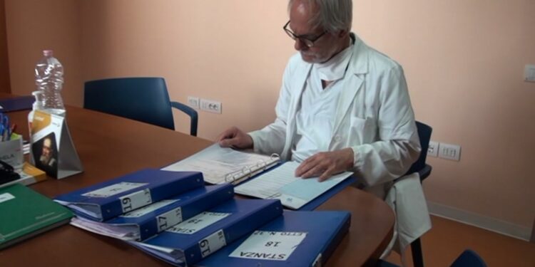 Al San Martino il 13 marzo colloqui telefonici per l’(H)Open Day sulla Sclerosi Multipla