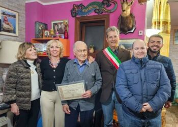 Padria in festa per i cent’anni di zio Antonio Giovanni Marras