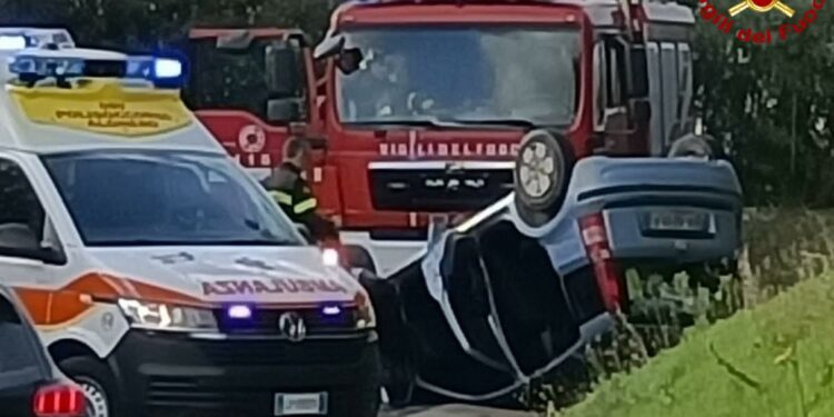 Alghero: incidente stradale nella strada dei Due Mari, tre persone al Pronto Soccorso