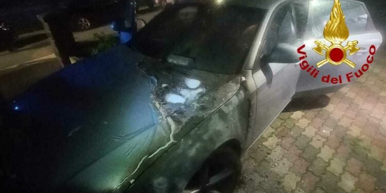 Nule: atto incendiario contro il sindaco Antonio Giuseppe Mellino