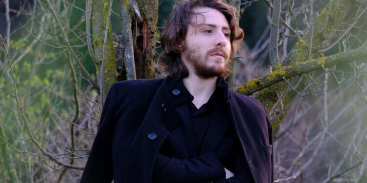 Sabato 6 aprile, a Palazzo Siotto, a Cagliari, decimo concerto del Festival Mousiké Téchne con Paolo Salvi