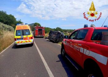 Incidente stradale all’altezza del bivio di Birori, una donna in codice rosso