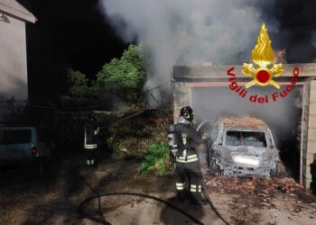 Tadasuni: a fuoco due Fiat Panda