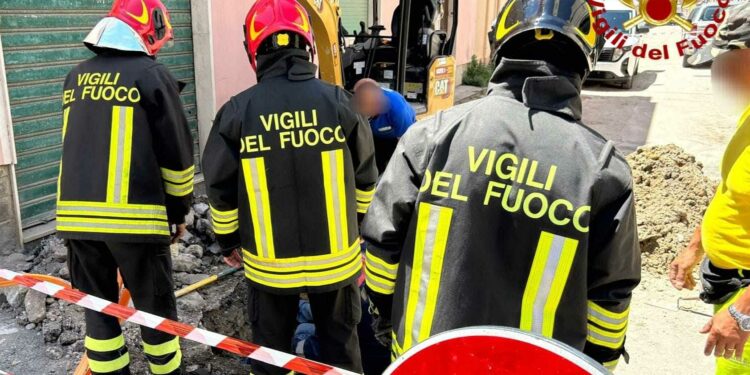 Usini: fuga di Gnl all’incrocio tra via Canelles e via Marconi