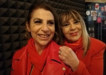 “Le nostre vite chiuse” di Zarga Martini: mostra e performance tra arte e teatro al Circolo culturale “Sa Bena” di Nuoro