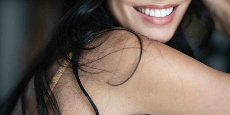 L’attrice Michela Quattrociocche sarà la madrina del Porto Cervo Wine & Food Festival 2024