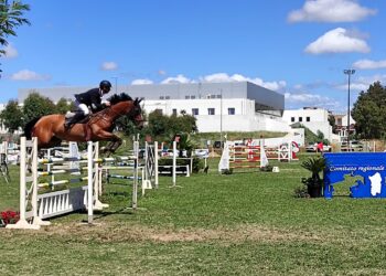 Oristano: Gianleonardo Murruzzu si conferma campione sardo di salto a ostacoli