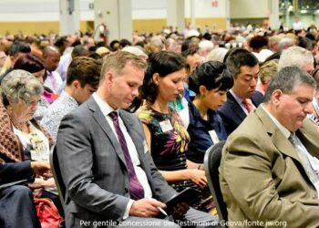 Anche a Cagliari migliaia di persone per il congresso annuale dei Testimoni di Geova