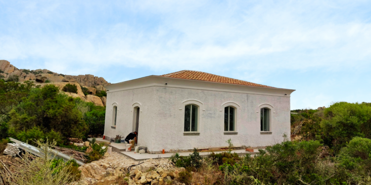La Maddalena: alle fasi finali i lavori di restauro di uno degli edifici di pertinenza del Forte Arbuticci