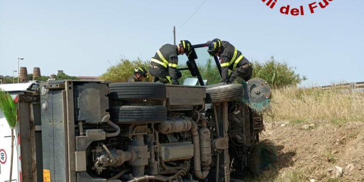 Porto Torres: incidente stradale in via Ponte Romano