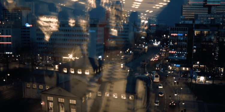 Si apre mercoledì 26 giugno al The Room, a Sassari, la V edizione del festival Asincronie