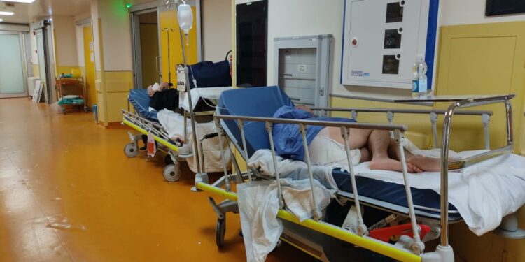 Il NurSind scrive alla presidente Todde e all’assessore Bartolazzi: «Subito un’inchiesta sulla situazione del Pronto soccorso dell’Aou di Cagliari»