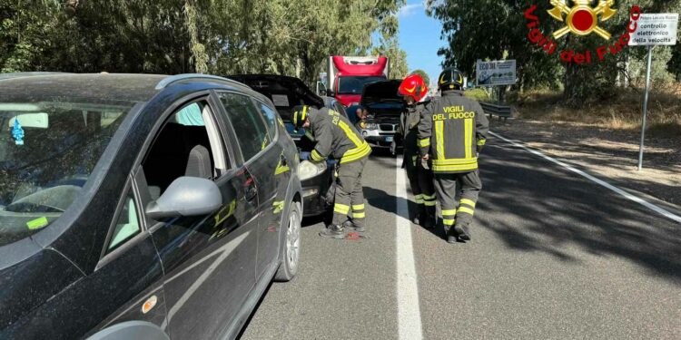 Tamponamento a catena alle porte di Nuoro, due persone in ospedale