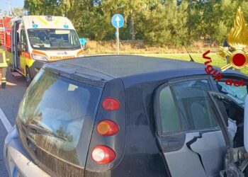 Incidente stradale nei pressi del bivio di Cannigione, un ferito
