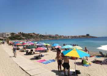 Il Centro Funzionale Decentrato di Protezione Civile – Settore Meteo, ha diffuso oggi un nuovo avviso di condizioni meteo avverse per elevate temperature