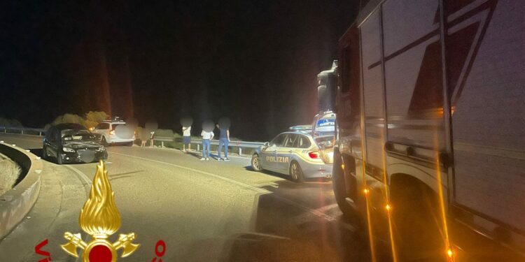 Olbia: due incidenti stradali e un incendio, intervengono i vigili del fuoco