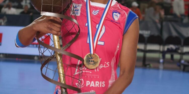 Prima novità per l’Hermaea: arriva la centrale Naomi Ngolongolo!