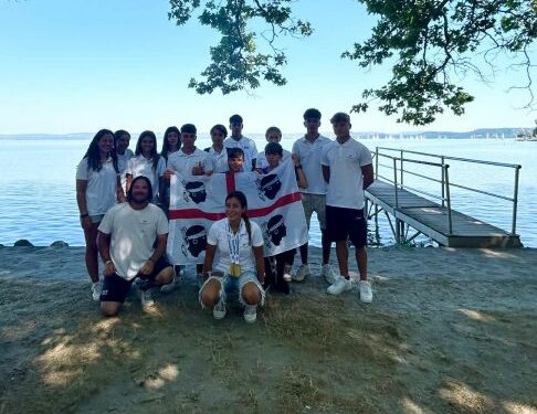 Oro per la windsurfista cagliaritana Teresa Medde ai mondiali Techno 293 in Ungheria