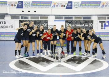 A Nuoro la PDO Salerno s’è imposta nel 6° torneo “Città del Redentore” di pallamano femminile